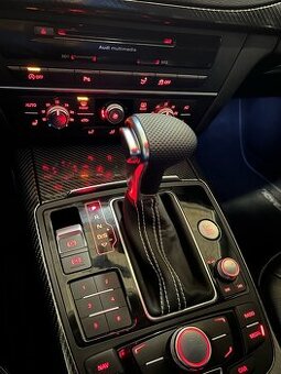 AUDI kozena perforovana radici paka - volic automatu