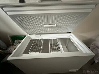 Pultový mrazák 223 l