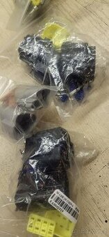 Suzuki LTR 450 konektory