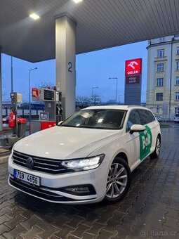 Prodám  Volkswagen Passat B8