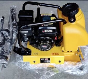 Vibrační deska Wacker Neuson 111 Kg