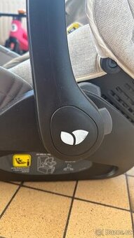 Joie i-Level 40-85cm/ 13kg + isofix staice