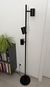 IKEA Stojací lampa NYMÅNE