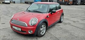 MINI COOPER ONE R56 1,4 i 70 kW 2010