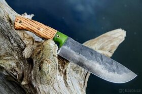 Kovaný nůž