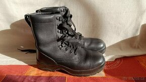 Černé šněrovací kožené boty 37 Blažek - 1
