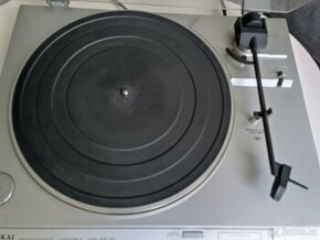 stereo gramofon Akai AP-A1 poloautomatický