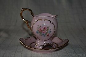 Porcelánový hrnek