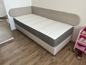 Postel válenda včetně postranic