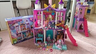 Enchantimals zámek