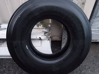 Pneu 315/80 R22,5