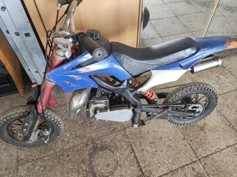 Minibike, Crocs - 1