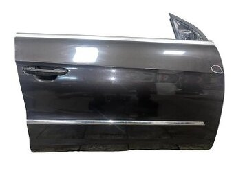 Pravé přední dveře hnědá metalíza LC8Z VW Passat CC 2011