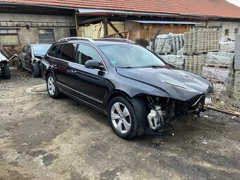 ŠKODA SUPERB II COMBI ELEGANCE 2.0Tdi 103kw-2012