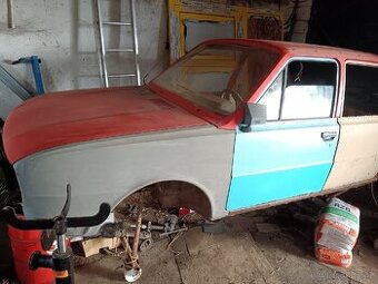 Karoserie škoda 105