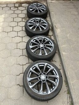 Alu kola Dezent 18 stříbrné 5x114