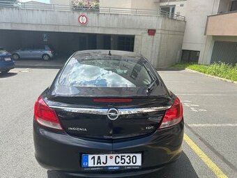 Opel Insignia 2.0 Diesel 96 KW