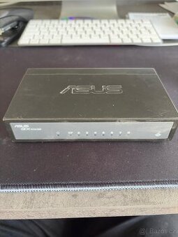 ASUS GX1008 V3 – 8-portový sieťový switch