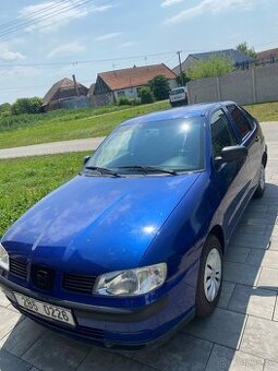 SEAT cordoba 1.4 MPI 44 kW 2002 - 1
