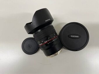 Samyang 14mm f/2.8 Sony E-mount