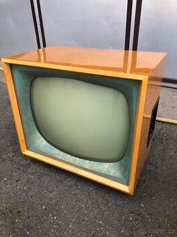 Televizor TESLA LOTOS