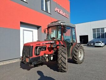 Antonio Carraro TRH 9400 s příslušenstvím