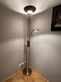 Stmívatelná halogenová stojací / čtecí lampa