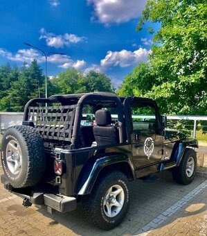 Jeep Wrangler 4.0L 6ti válec TJ 4X4 evropská verze