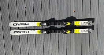 Dětské závodní lyže HEAD GS jr.