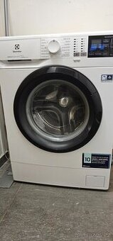 Automatická pračka Electrolux PerfectCare 600