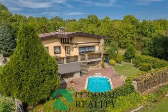 Prodej rodinného domu 225 m², Sazená, ev.č. 02563