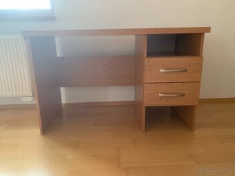 Psací stůl dřevotříska barva olše 60x120 A