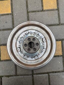 Dvouhmota setrvačník pro DSG  DQ 250.