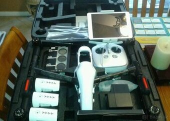 DJI Inspire 1 Drone Quadcopter s 1 dálkovým ovládáním