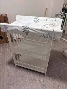 Prebalovaci pul, dreveny bily