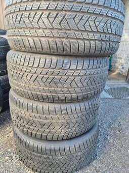 4x zimní pneu Pirreli 285/45/20 jak nové