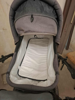 kombinovaný kočárek