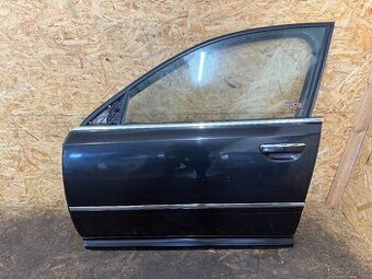 KOMPLETNÍ LEVÉ PŘEDNÍ DVEŘE AUDI A8 D3