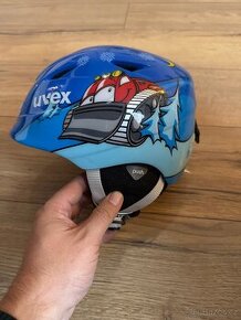 Dětská lyžařská přilba Uvex