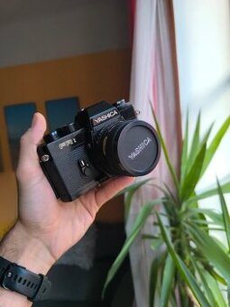 Kompletní set zrcadlovka Yashica FR I + 3 objektivy