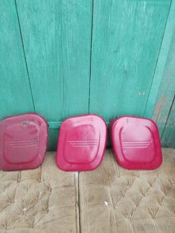 Kasliky Jawa panelka a kyvacka