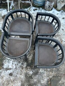 Stará černá křesílka 4 ks