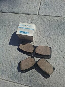 Nové brzdové destičky LADA VAZ