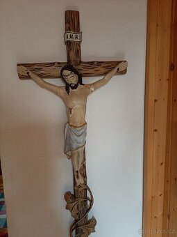 Kříž s Ježíšem