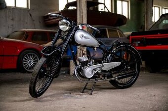 ČZ 125 T s motorem ČZ 98 LEVOSTRANNÁ