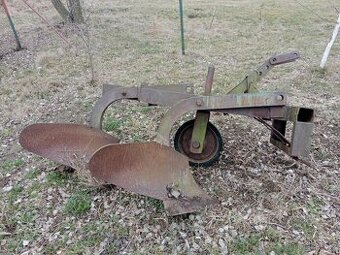 Pluh za traktor