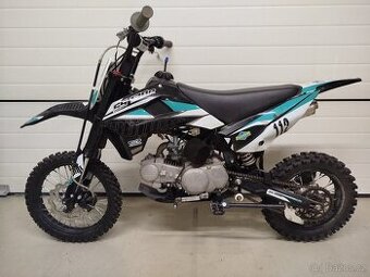 Prodám Stomp 120 R + věci na moto