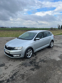 Škoda Rapid 1.4 tdi 66kw DSG,navigace.