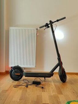 Xiaomi Scooter 4 Pro Gen2 zánovní elektrokoloběžka 35 km/h