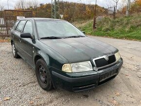 Škoda Octavia combi r.v 2001 - náhradní díly - 1